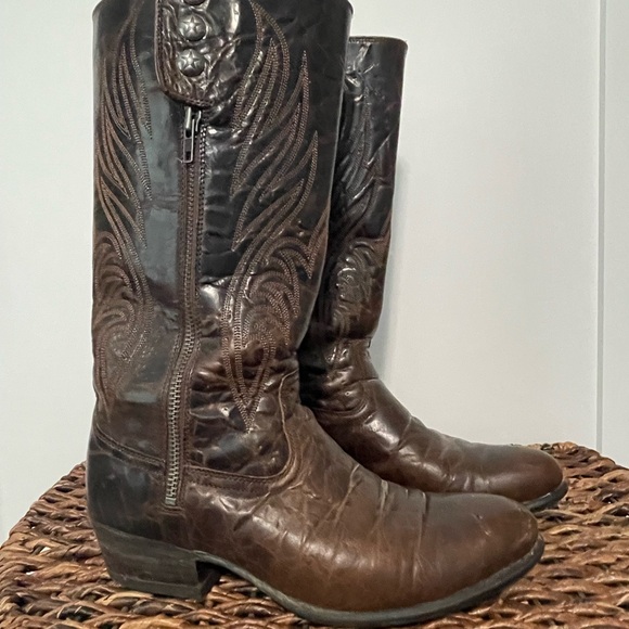 Ariat Brown Leather Western Boots - Picture 3 of 7